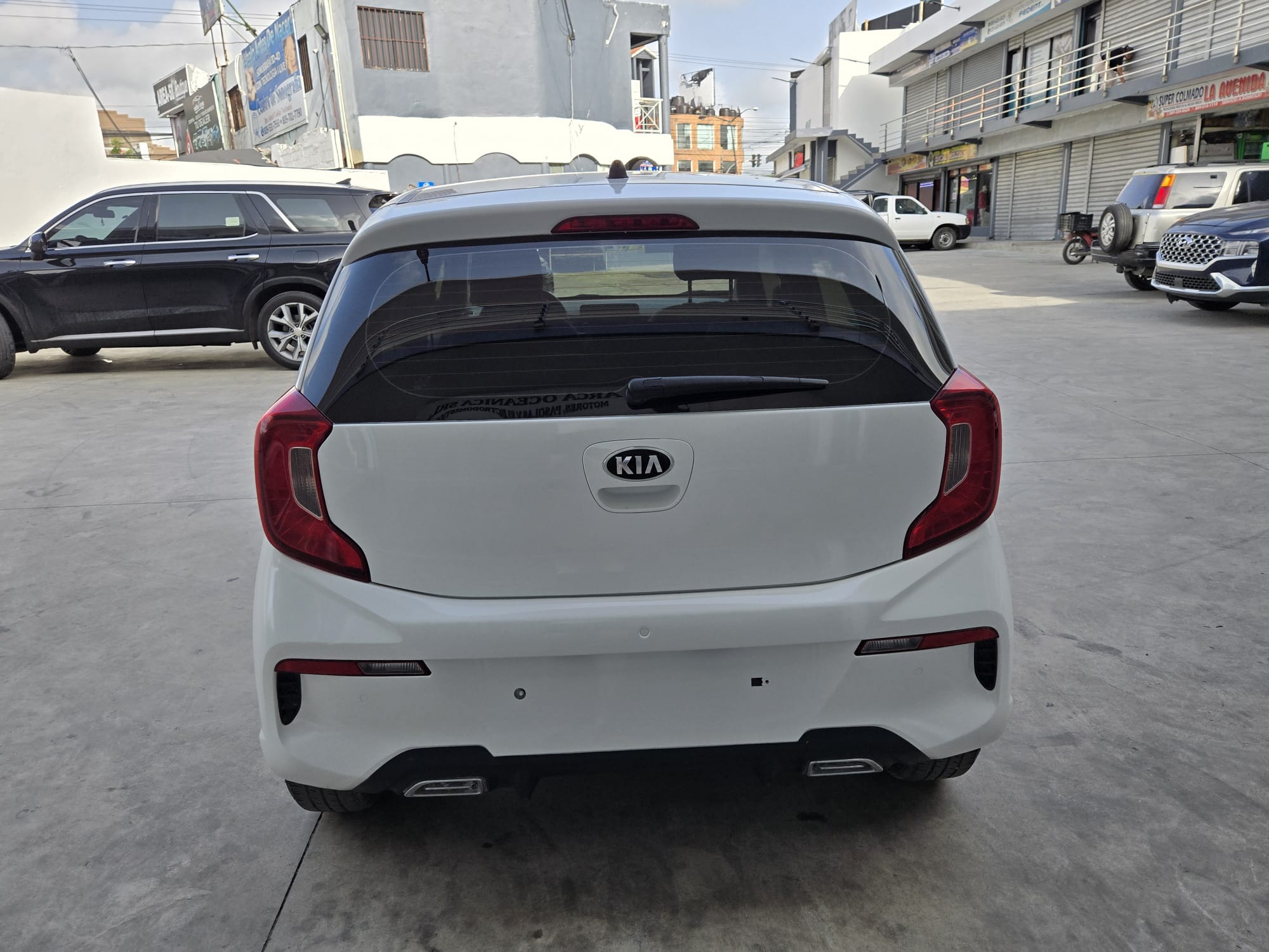 carros - KIA MORNING URBAN 2021 BLANCO GASOLINA 5