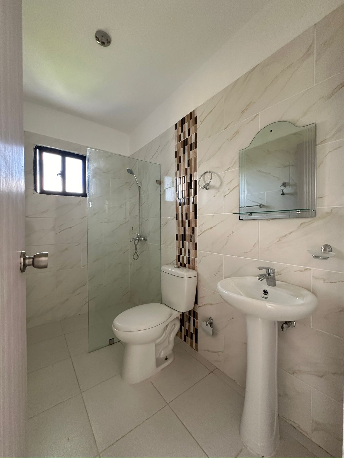 apartamentos - Amplio apartamento residencial en venta en SDE 4