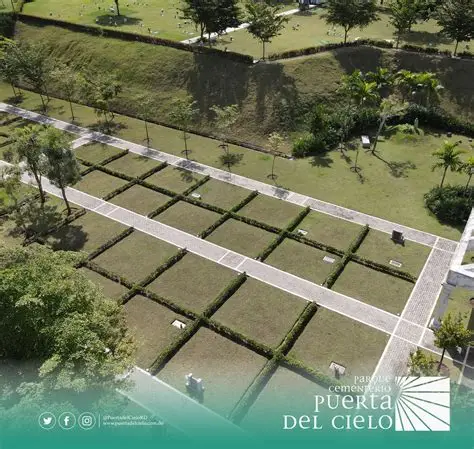 solares y terrenos - SE VENDE LOTE MEMORIAL A BUEN PRECIO 6
