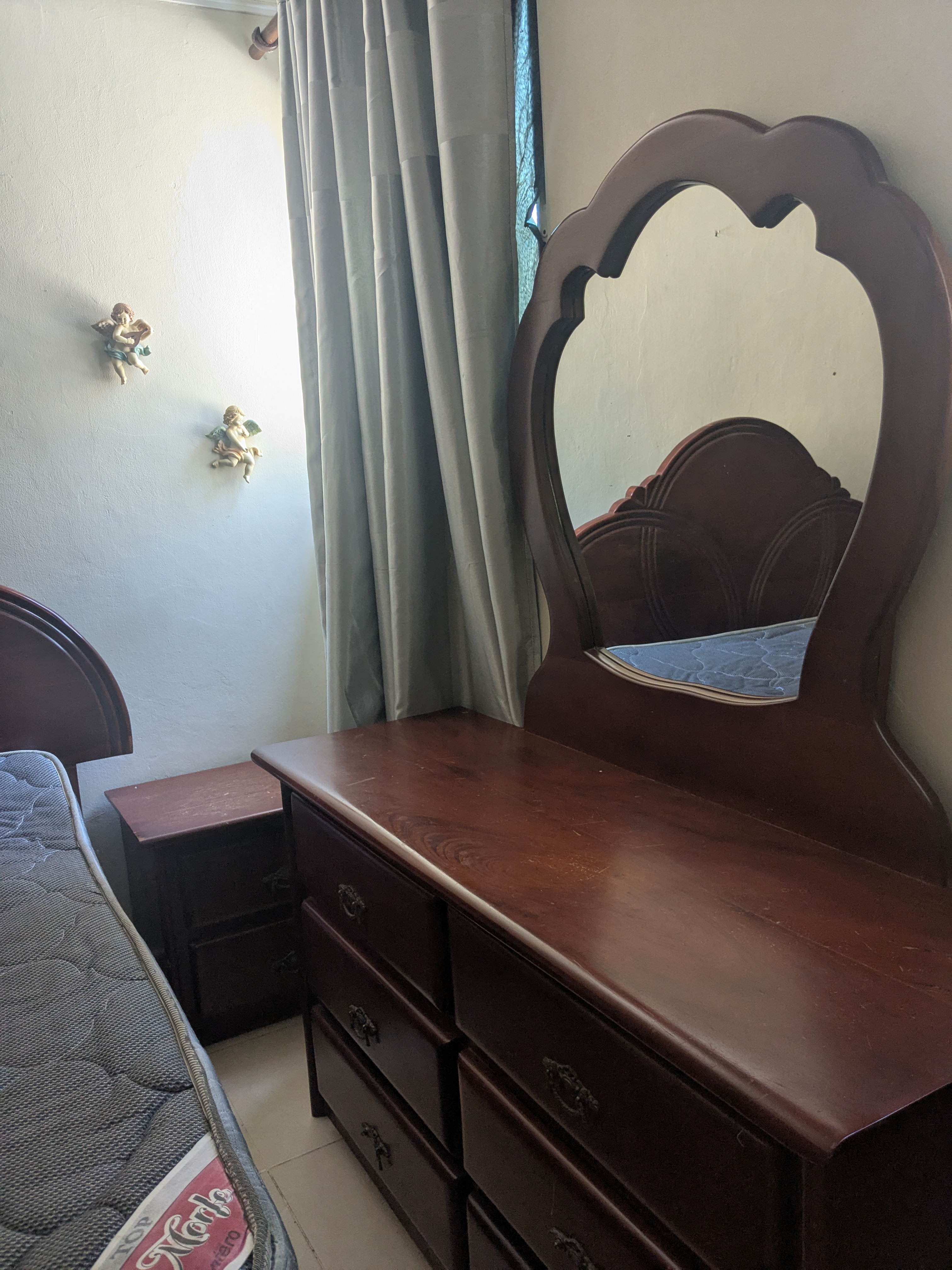 muebles y colchones - Juego de habitación en caoba