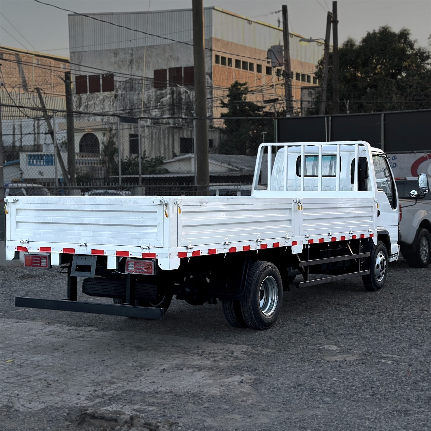 camiones y vehiculos pesados - CAMIÓN ISUZU 2015 MECANICO 3
