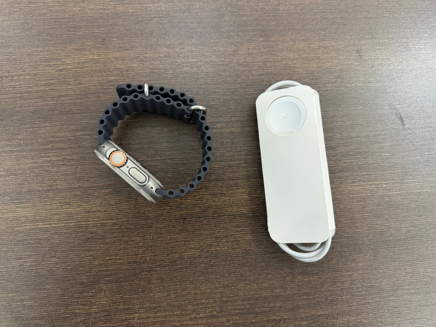 otros electronicos - Apple Watch Ultra 49mm Aluminium Como Nuevo Titanium RD$ 29,500 NEG 2