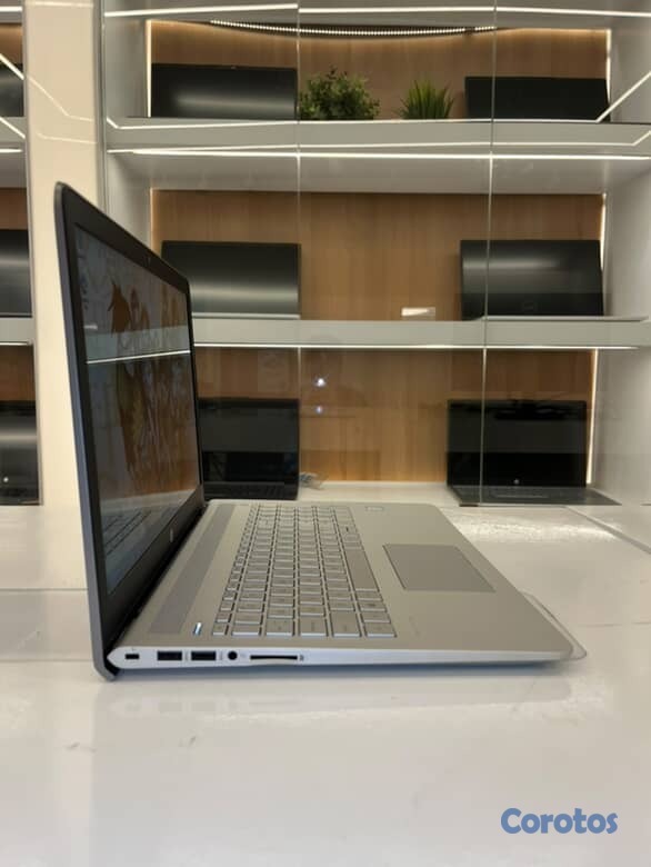 computadoras y laptops - HP PAVILION 15-CC5XX 3