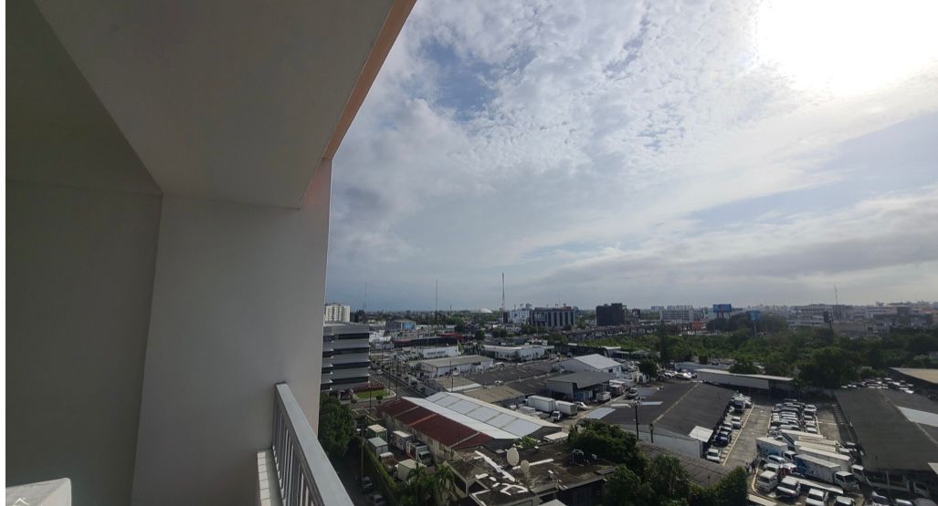 apartamentos - Excelente apartamento en Torre moderna de Serralles 0
