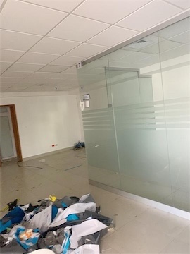 oficinas y locales comerciales - Local Piantini 78 m 4