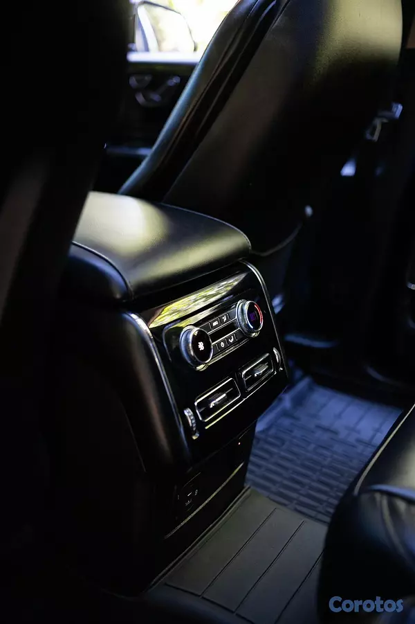 jeepetas y camionetas - Lincoln Aviator 2022 Americana 8