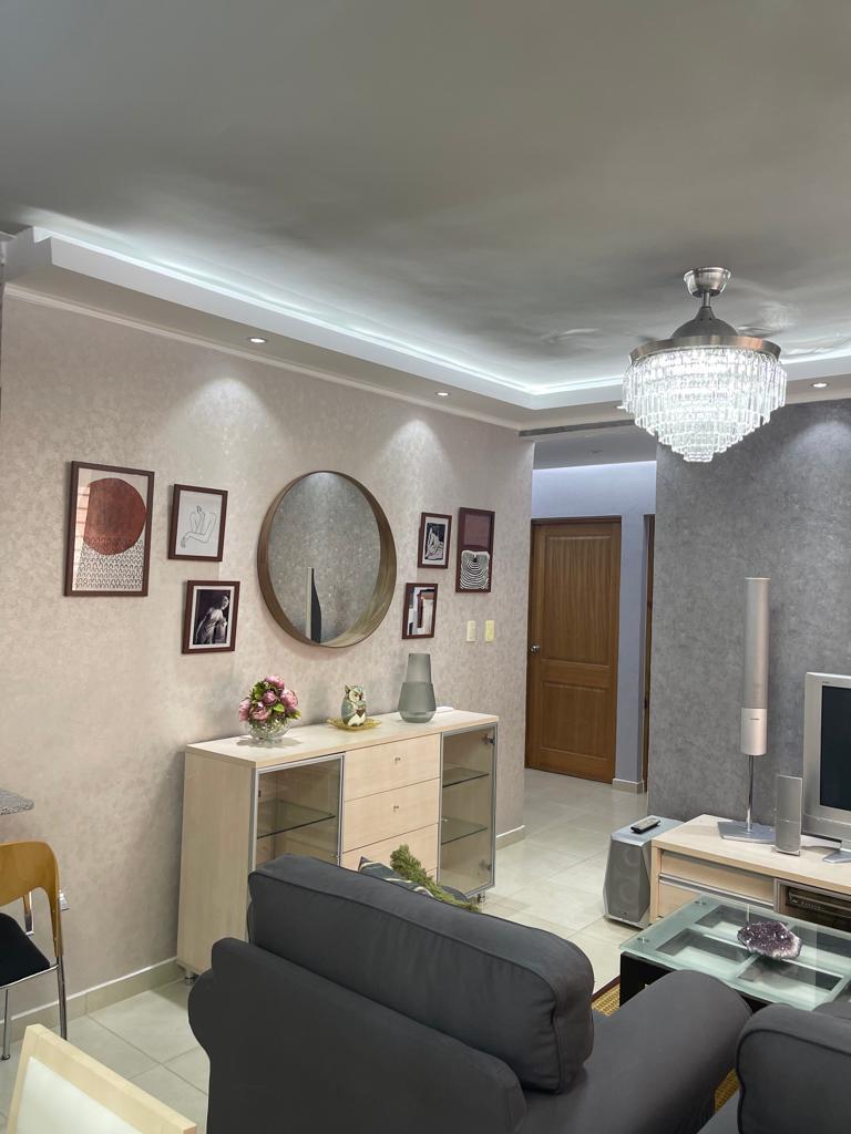 apartamentos - Apto en venta Amueblado de 3 habs. En Los Altos de Arroyo Hondo 24