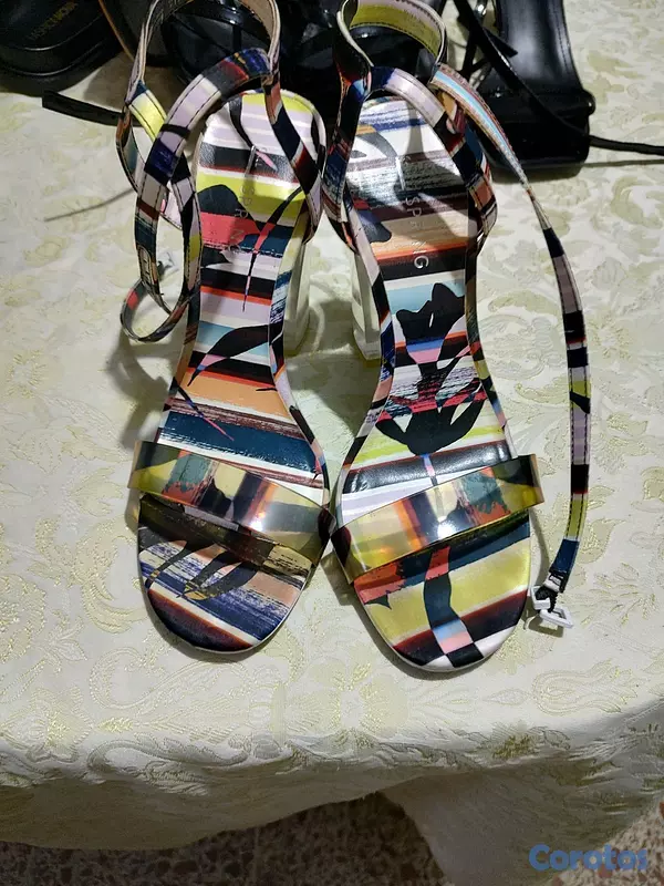 ropa para mujer - zapatillas  6