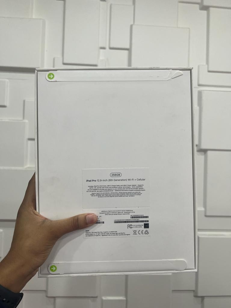celulares y tabletas - iPad Pro Chip M2 12.9 Pulgadas 256gb Sellada 2