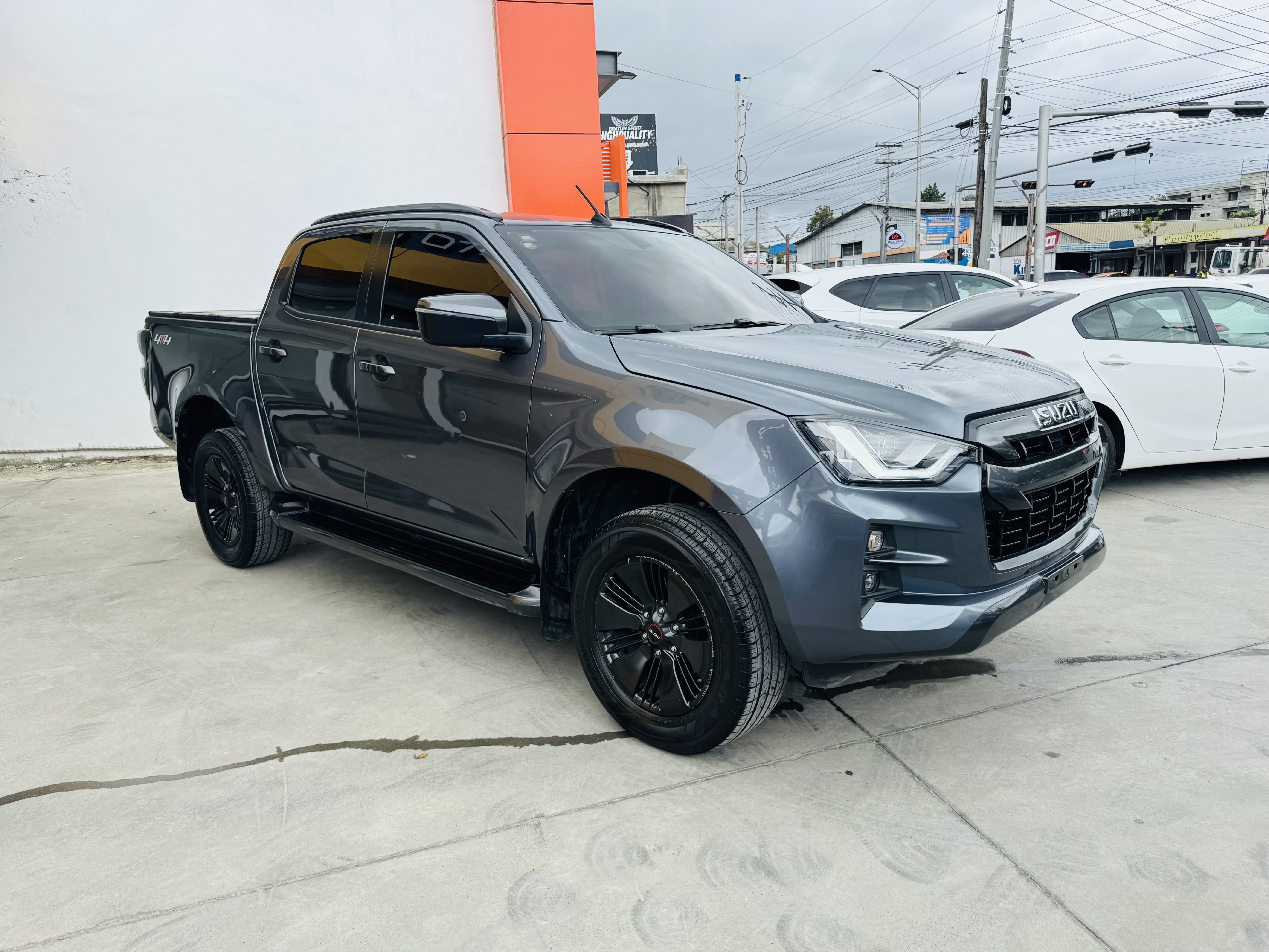 jeepetas y camionetas - ISUZU DMAX LSE 2024 ✅ COMO NUEVA  1