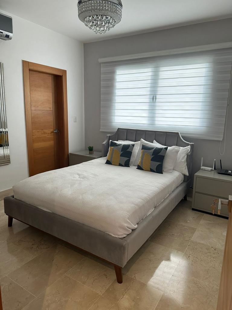 apartamentos - APARTAMENTO DE RENTA AMUEBLADO PISO ALTO SANTIAGO 11