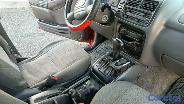 jeepetas y camionetas - CHEVROLET Tracker 11