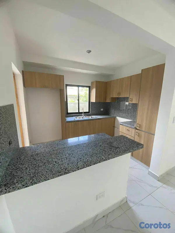 apartamentos - VENDO Apartamento en Av. Ecológica con dos parqueo 10