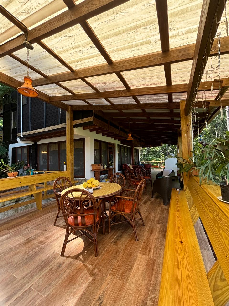casas vacacionales y villas - Venta de Villa en Jarabacoa con Picuzzi 2