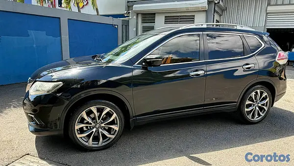 jeepetas y camionetas - Nissan xtrail 2016 3