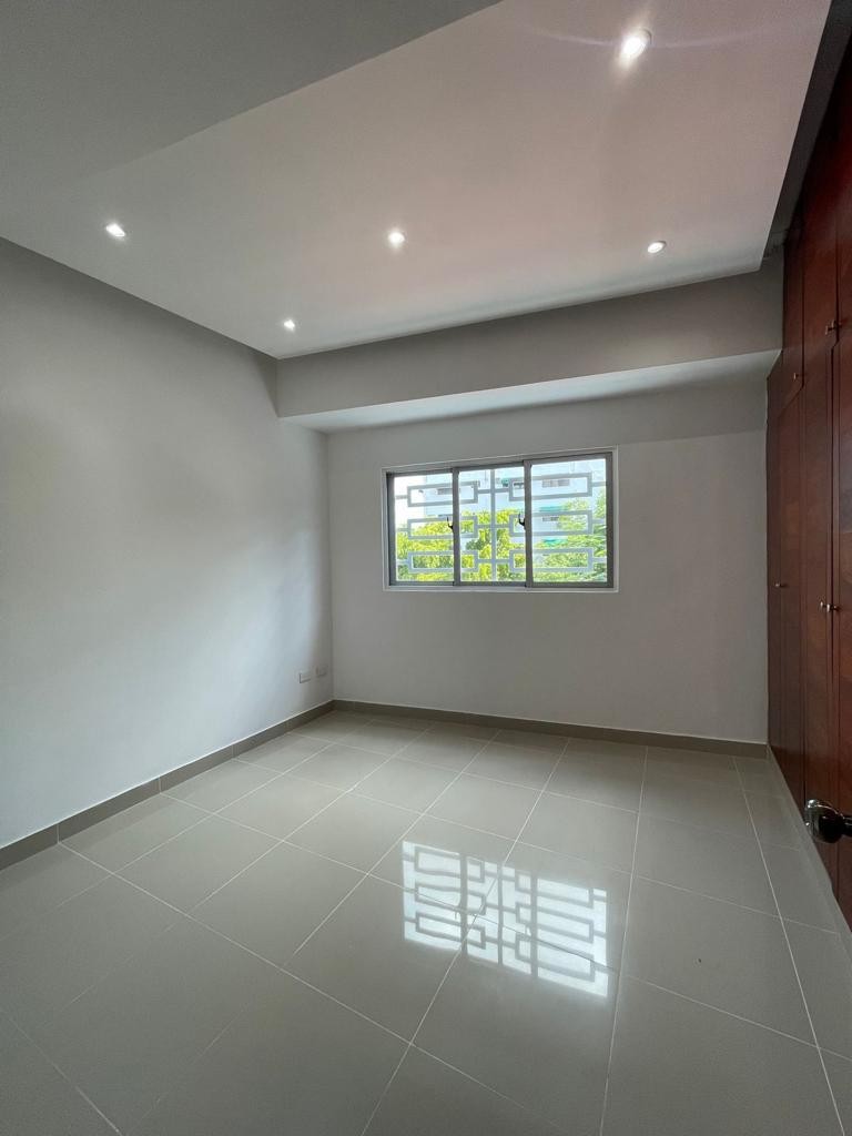 apartamentos - 🔵Apartamento  2do piso con terraza en Renacimiento
 3