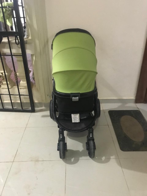 coches y sillas - Coche, marca Baby Trend. Usado 4