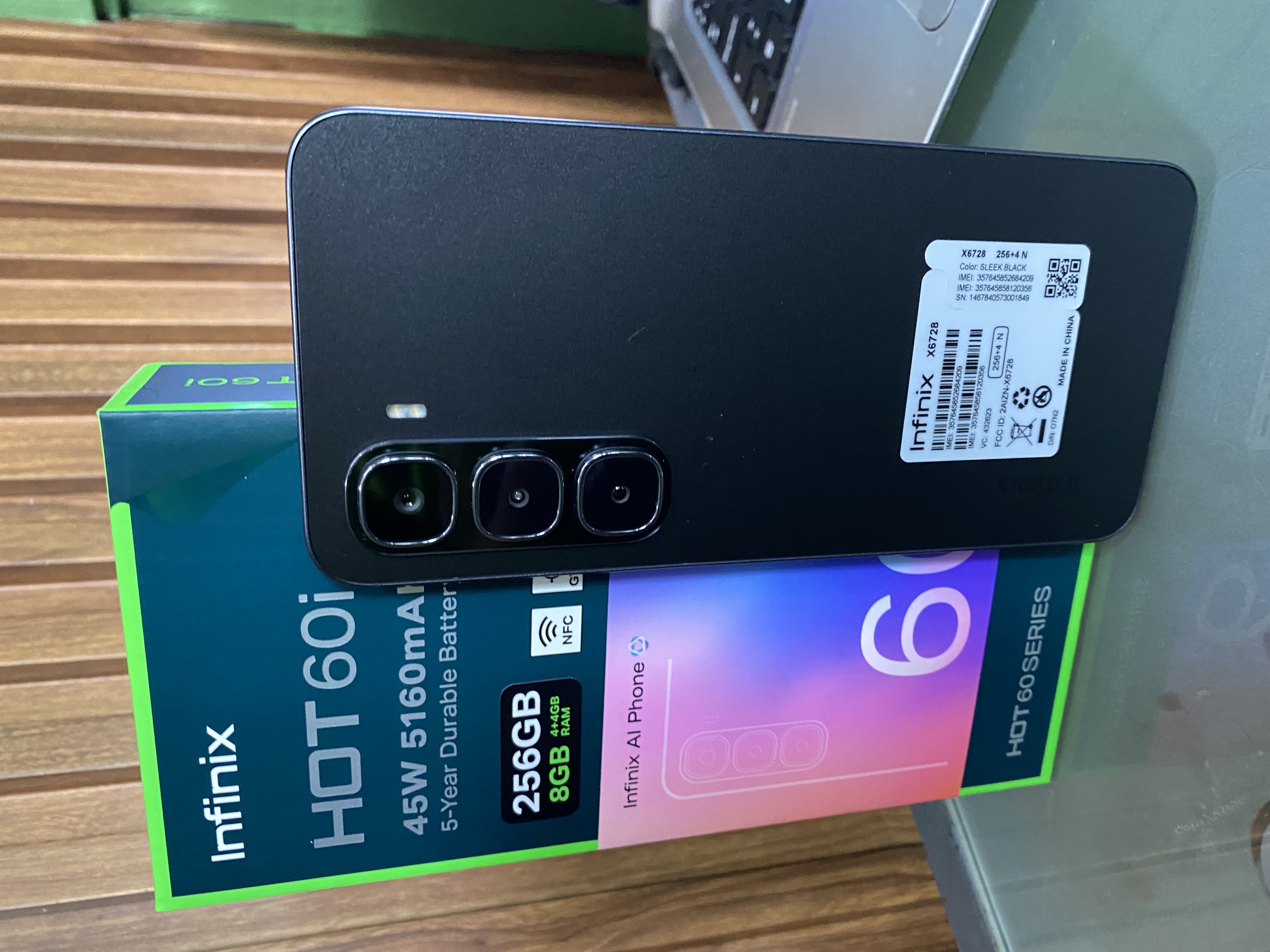 celulares y tabletas - Infinix Hot 🥵 60i 256GB 3