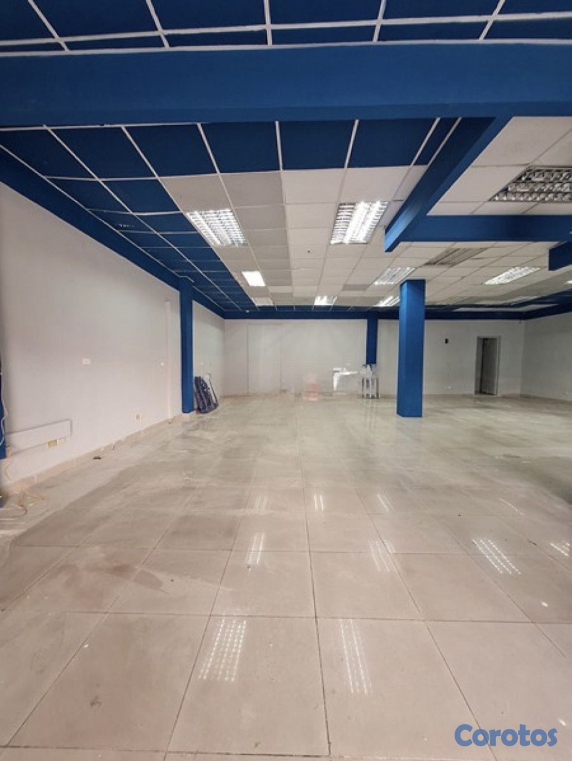 oficinas y locales comerciales - LOCAL COMERCIAL  4