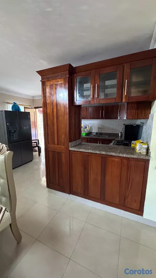 apartamentos - venta de apartamento en el ensanche Ozama 3er piso con 122mts Santo Domingo  7