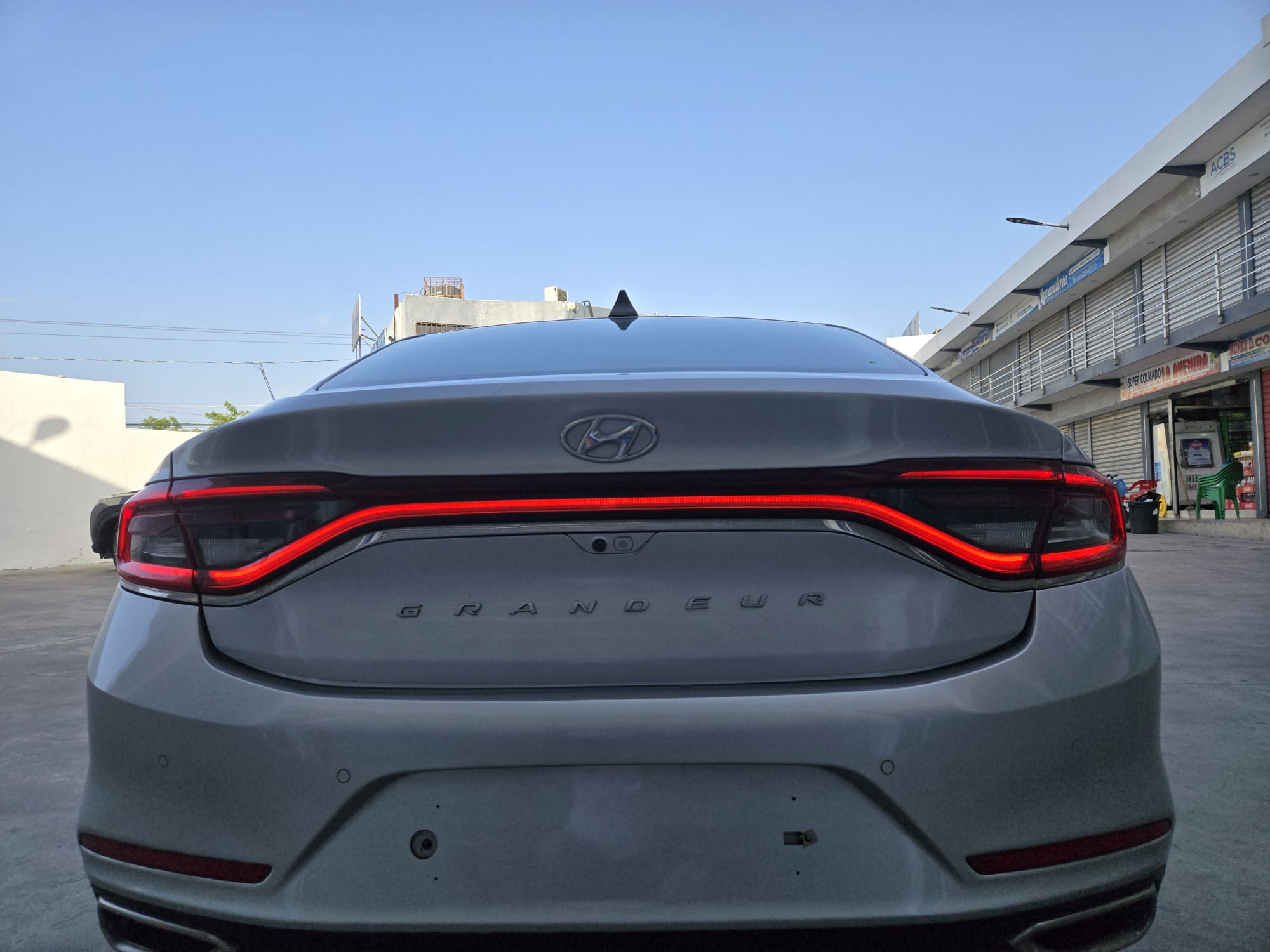 carros - HYUNDAI GRANDEUR 2018 GRIS 5