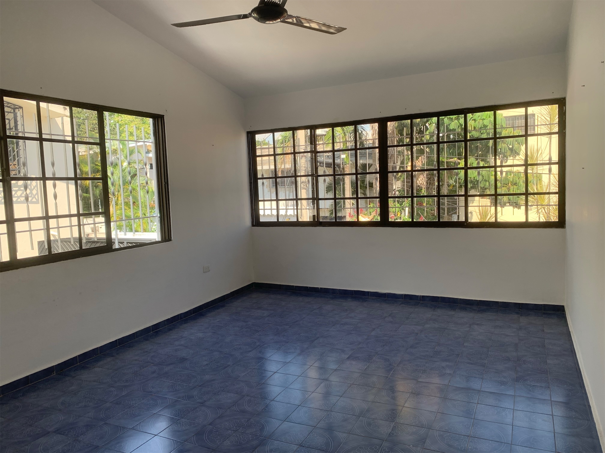 casas - Casa con fines comerciales 800m 6