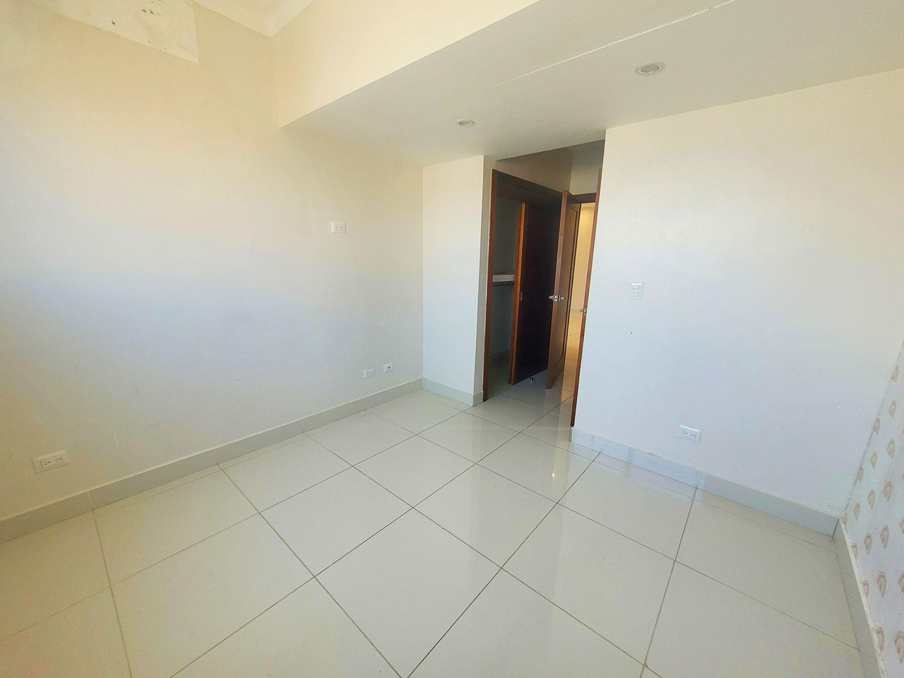 apartamentos - Se alquila apartamento en Piantini  4