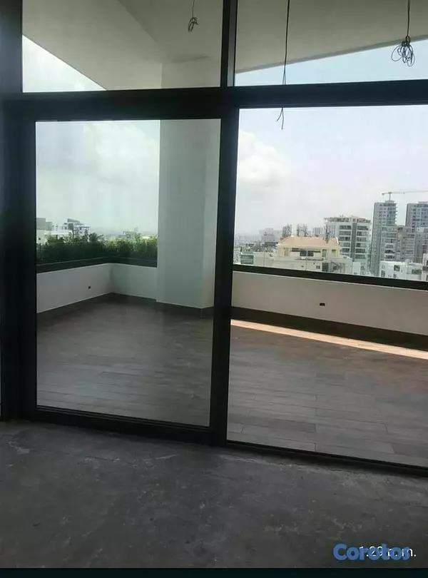 apartamentos - VENDO MAJESTUOSO APTO. ENS. PARAISO 5