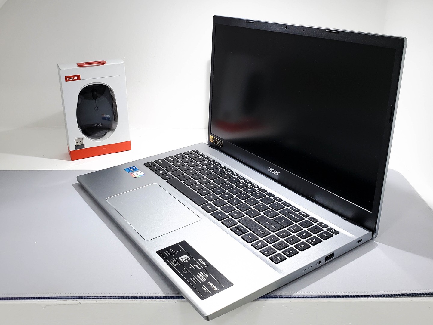 computadoras y laptops - Laptop Acer Aspire 3 A315-59-53ER/ i5-1235U/8GB DDR4/256GB SSD 1