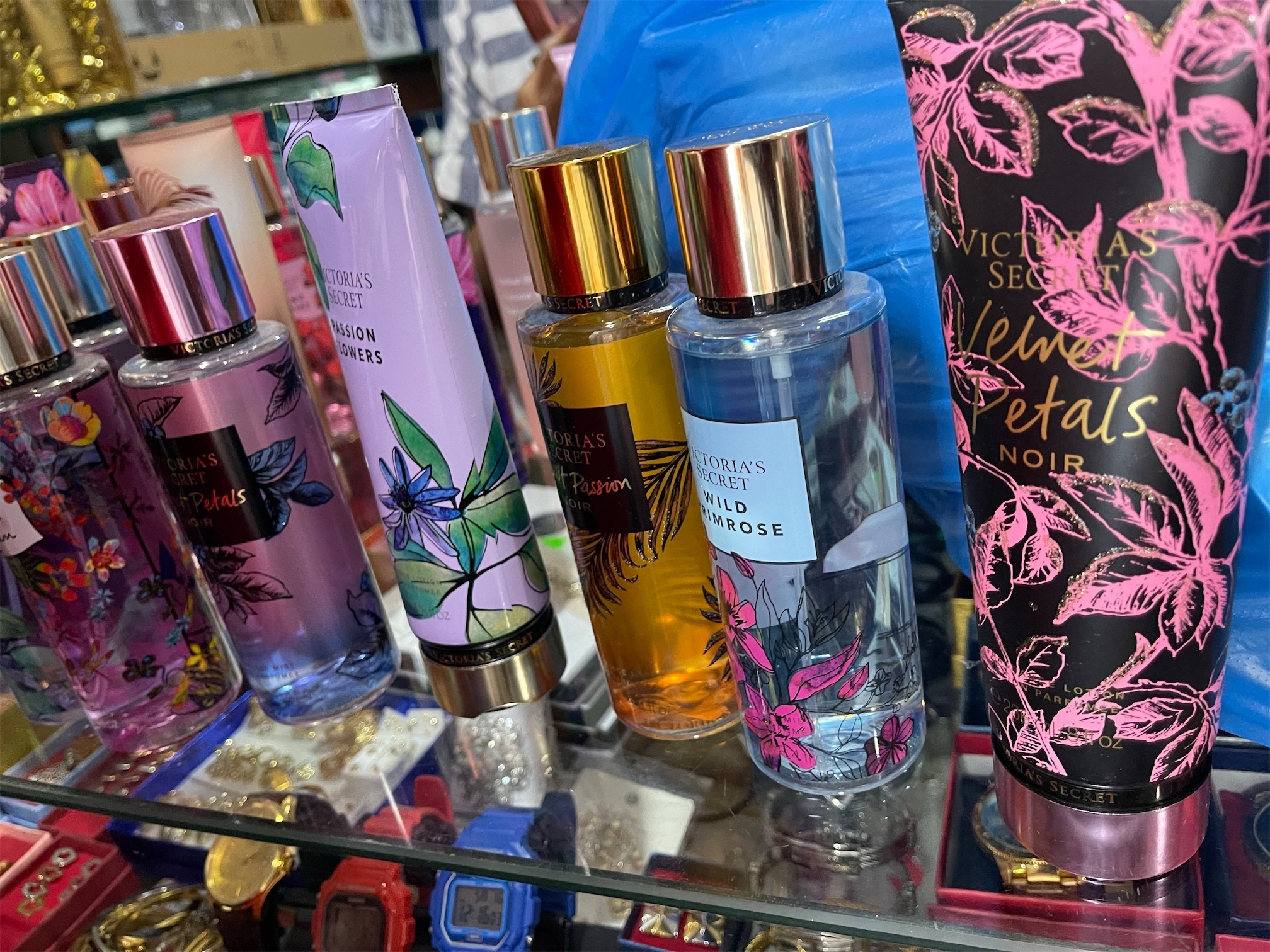 salud y belleza - Splash y crema Victoria’s Secrets. AL POR MAYOR Y AL DETALLE 3