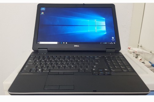 computadoras y laptops - Dell 6540 de 17 Pulg Core i7 Ram 16gb Doble Video Grafico SSD 512GB 