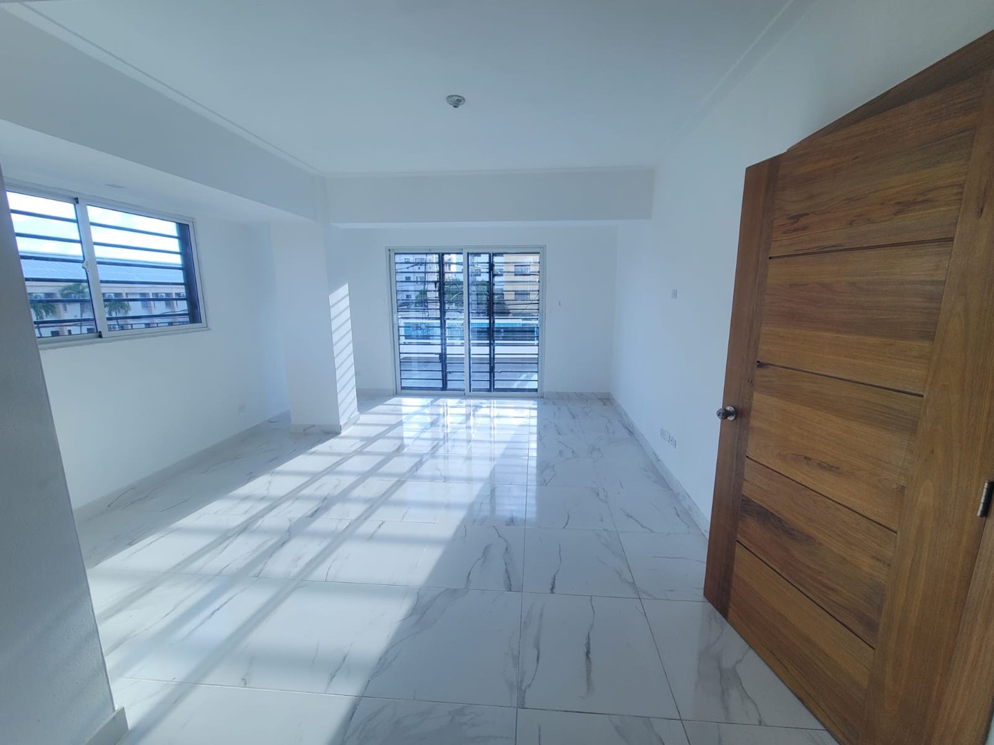 apartamentos - Se vende apartamento en Av. Independencia Nuevo 6