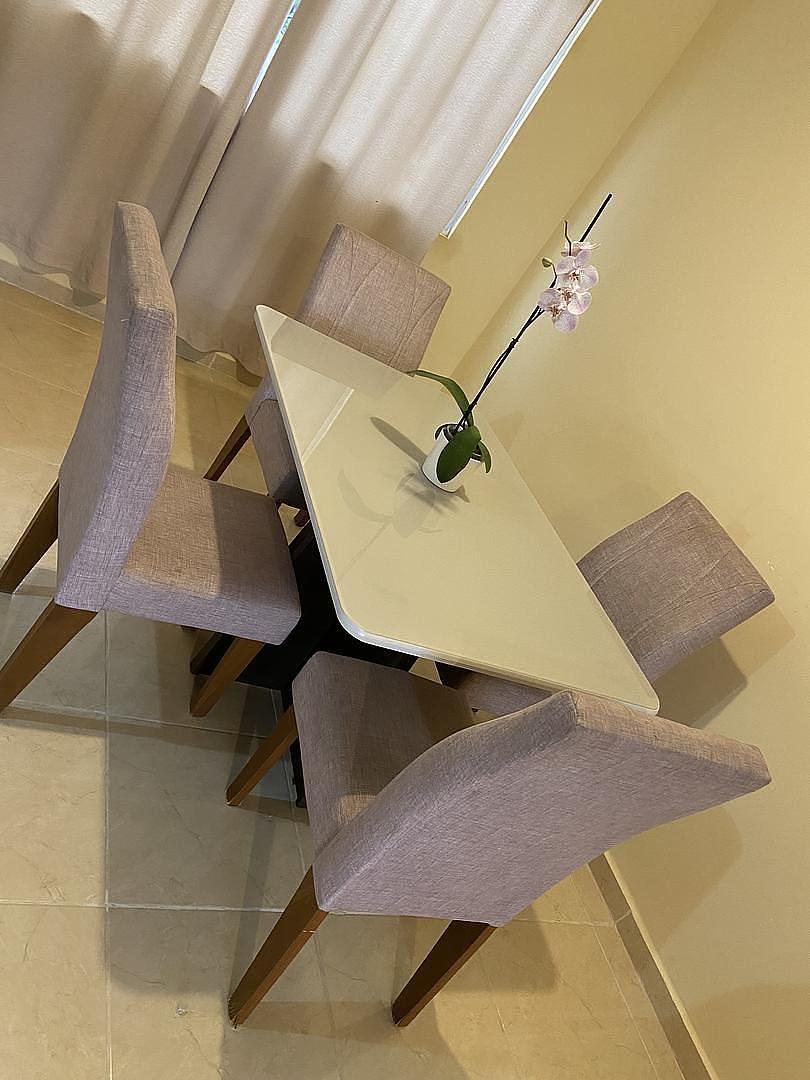 muebles y colchones - MESA DE COMEDOR TOPE DE CRISTAL OFF WHITE 6