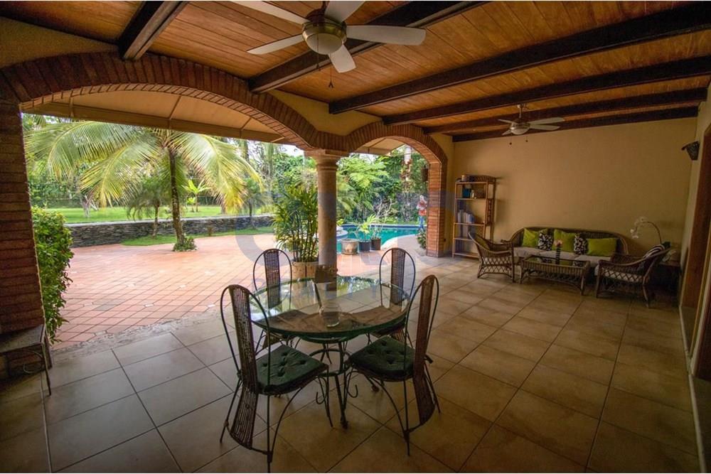 casas - Venta de Casa en Arroyo Hondo Carretera la Isabela 4