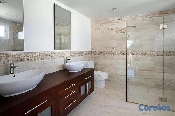apartamentos - Venta de Apartamento en Naco piso Alto 5