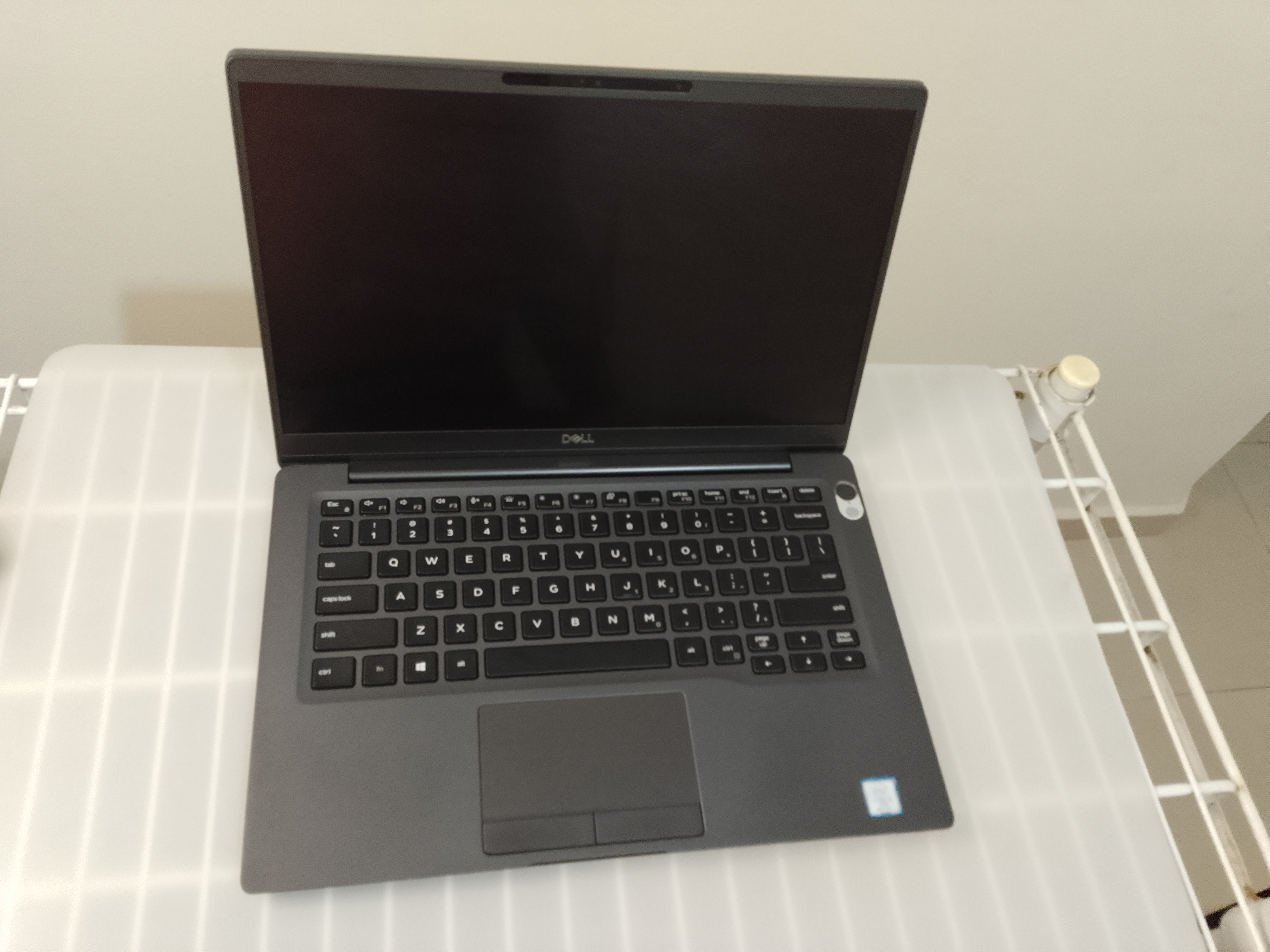 computadoras y laptops - laptop Dell Latitude 7400 touch 0