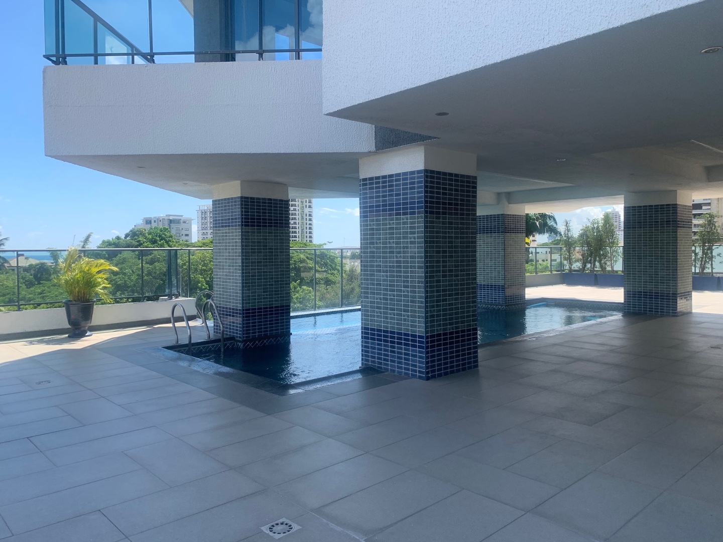 apartamentos - Vendo apto en La esperilla 
200.Mts. 
 2