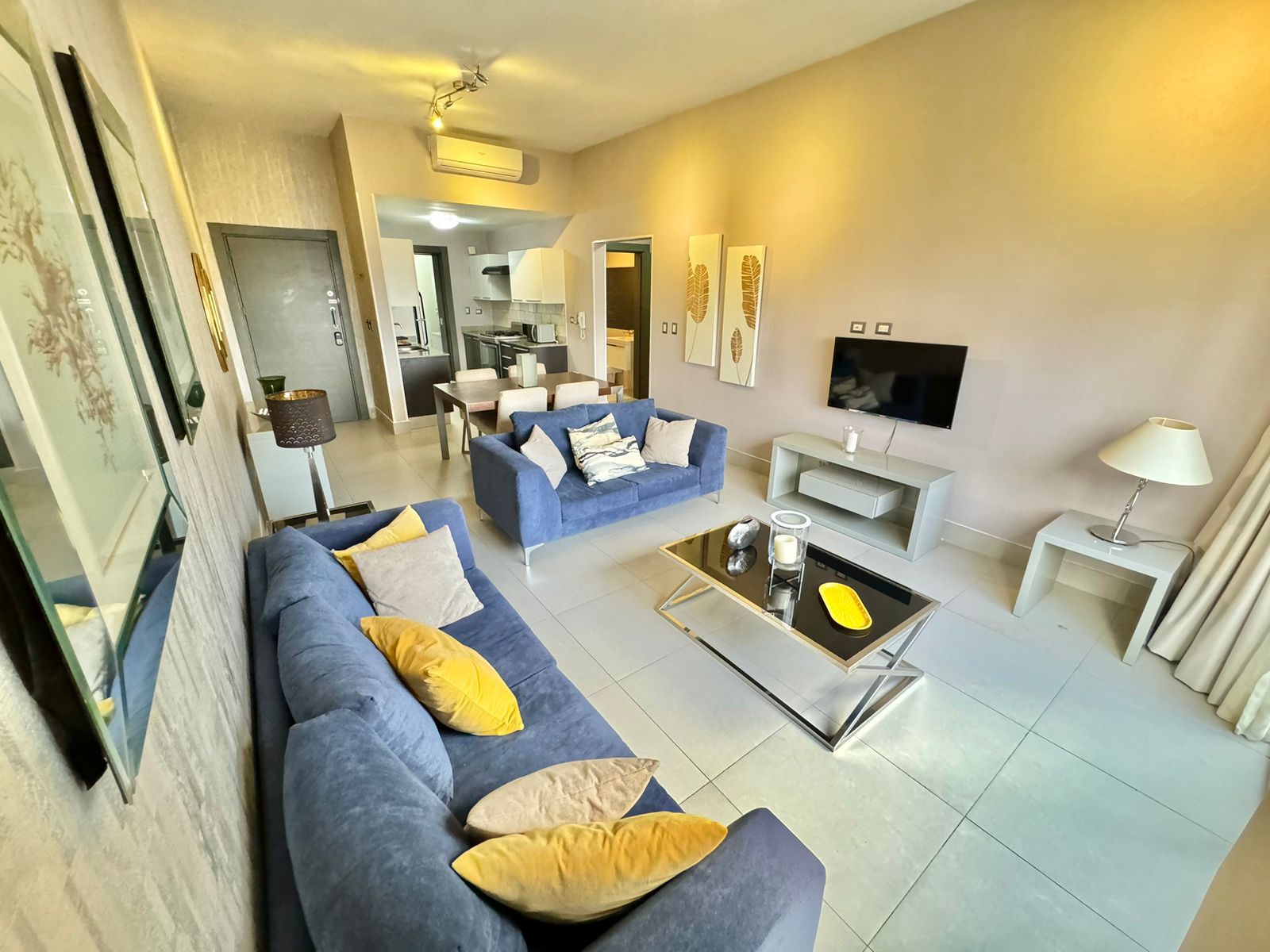 apartamentos - Apartamento en Alquiler Amueblado
PIANTINI
USD 1,400.00 (Mantenimiento incluido) 0