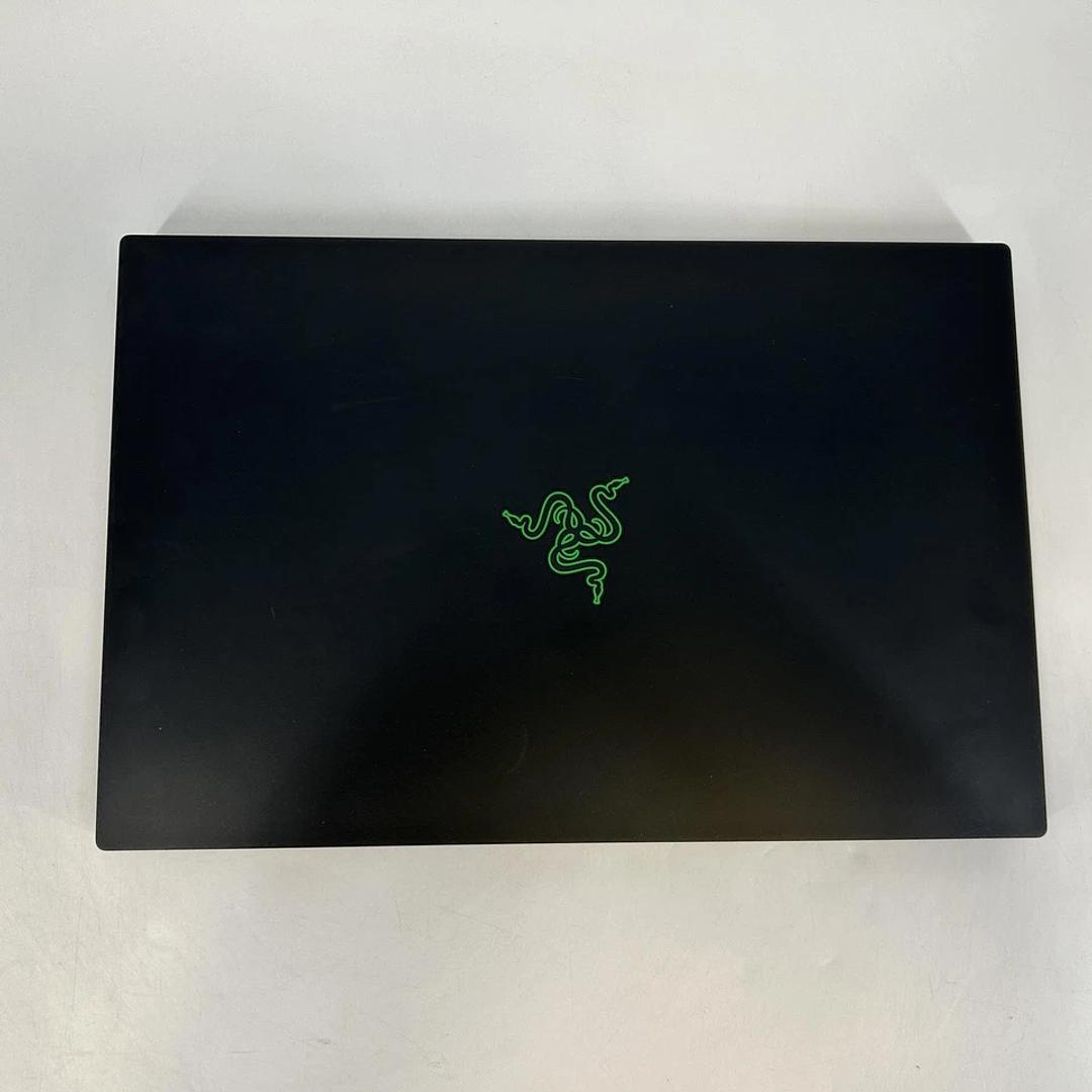 computadoras y laptops - Laptop Razer blade 15in advanced RTX 3080