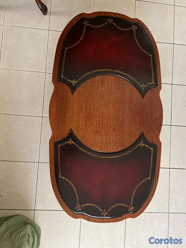 muebles y colchones - Mesabde Caoba y Cuero Tratado 5