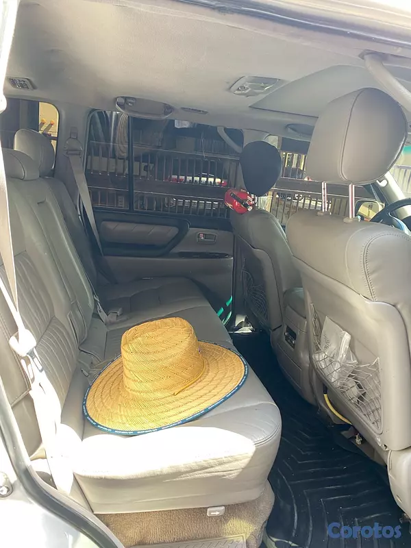 jeepetas y camionetas - TOYOTA LAND CRUISER 2005 8