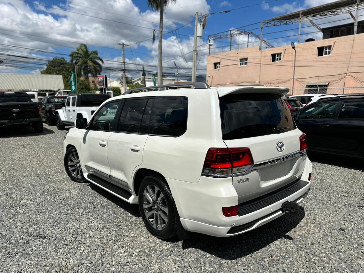 jeepetas y camionetas - Toyota land cruiser 2018 full 1