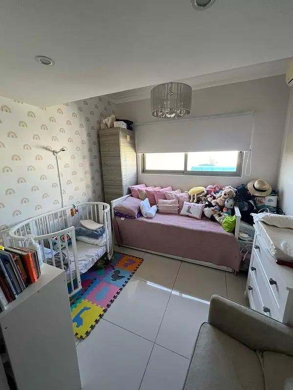apartamentos - Piantini

SE VENDE VACÍO Apartamento de 2 habitaciones más estudio  USD$355,000 10