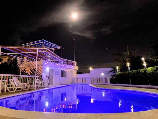 apartamentos - A 8 minutos de la playa caminando en costambar súper amplio y un lugar acogedor