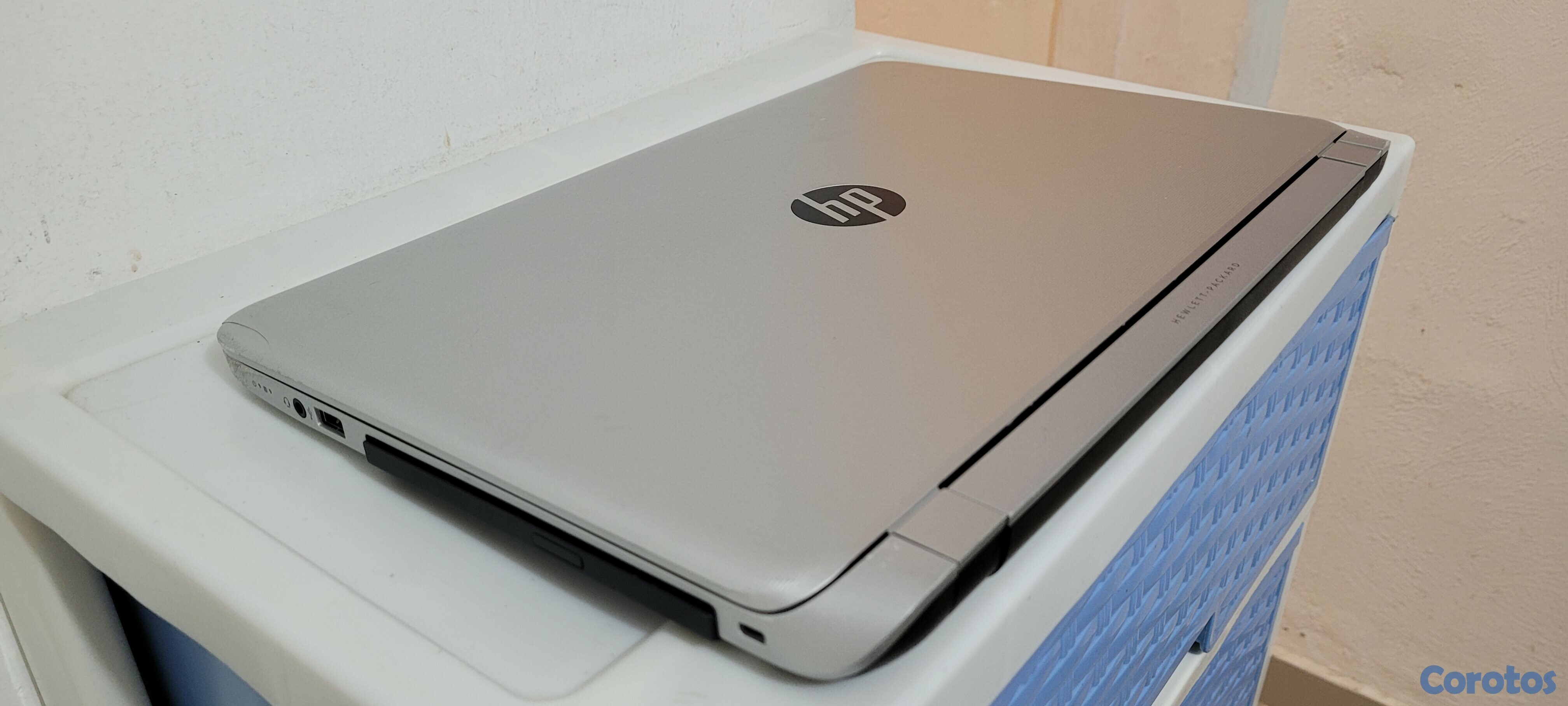 computadoras y laptops - laptop hp Probook 17 Pulg Core i7 Ram 16gb ddr4 Disco 756gb SSD Video 8gb 3