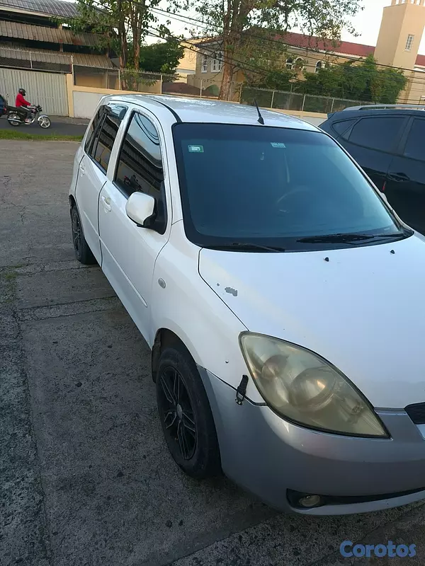 carros - mazda demio 2006 japones  7