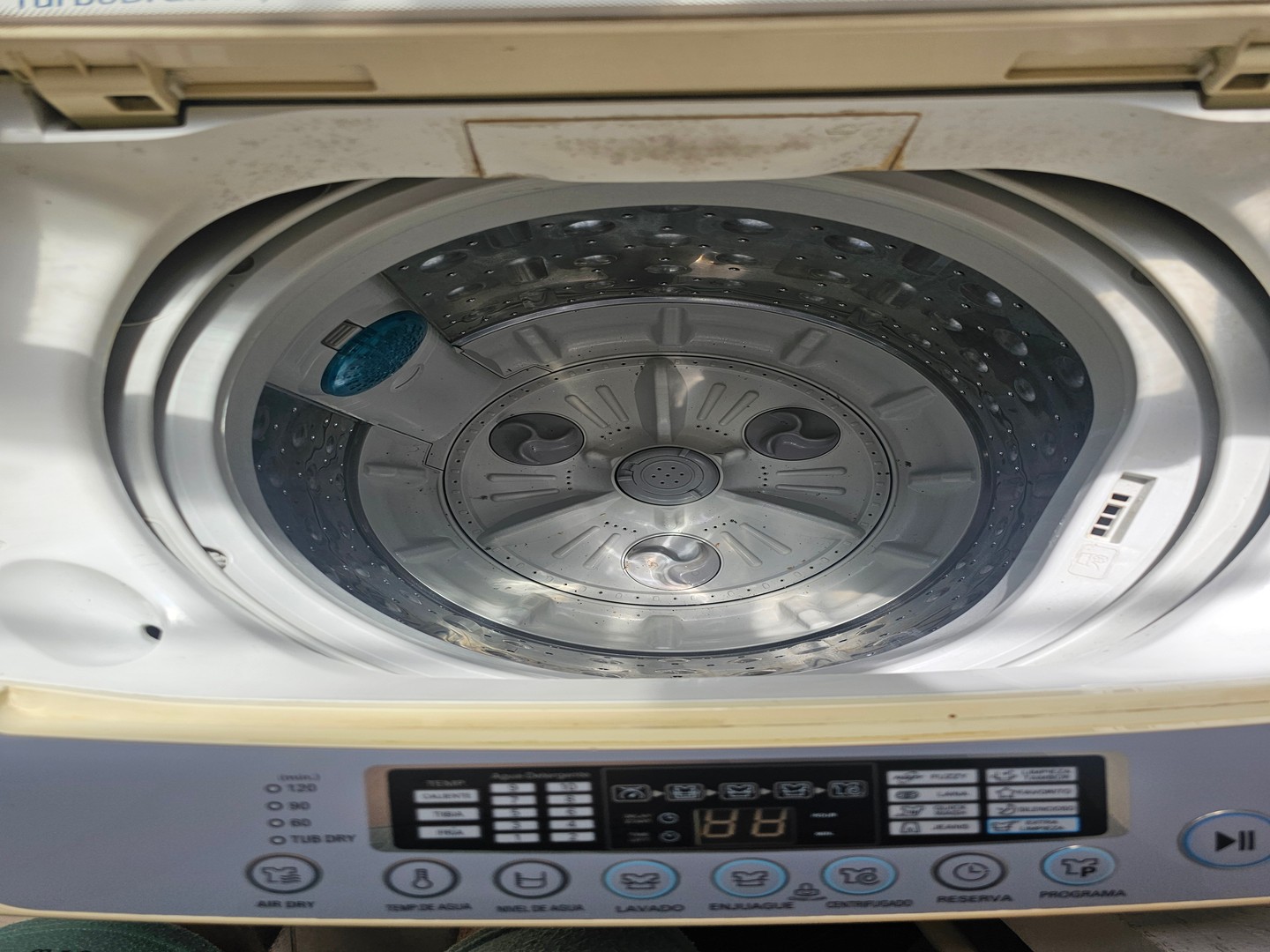 electrodomesticos - Lavadora Automatica LG, blanca, 19lbs, lavado poderoso 5