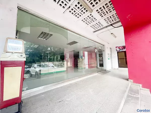 oficinas y locales comerciales - Local en alquiler en Gazcue  3