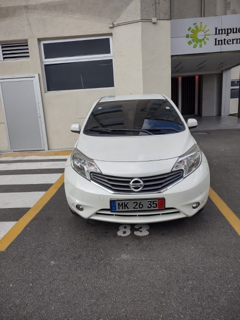 carros - Nissan note 2015
