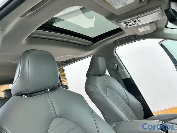 jeepetas y camionetas - Toyota highlander 2021 XLE  5